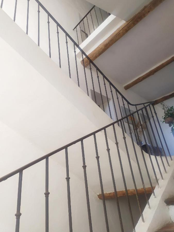 Chambre D'Hotes Face Au Lavoir Méthamis Εξωτερικό φωτογραφία