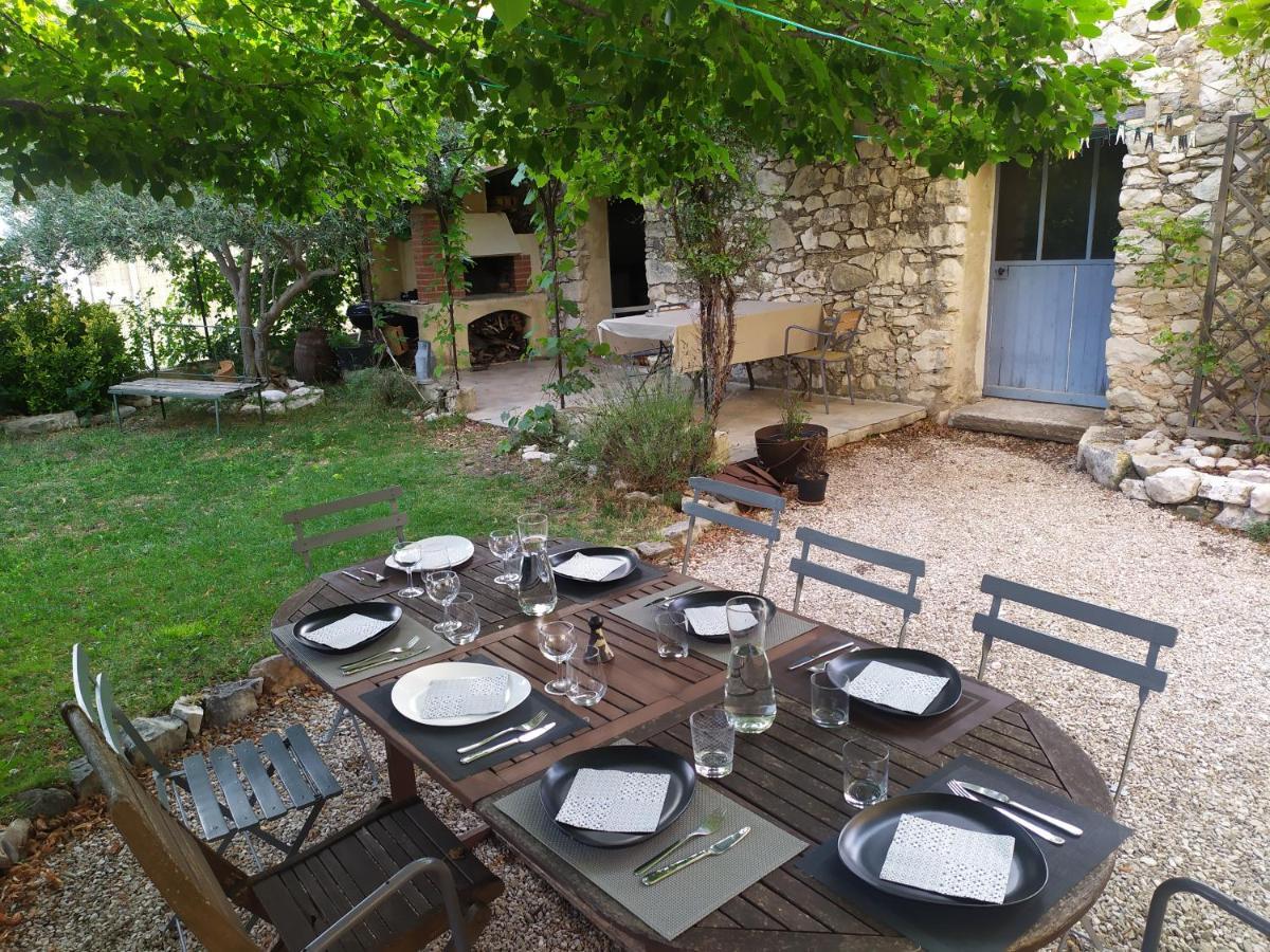 Chambre D'Hotes Face Au Lavoir Méthamis Εξωτερικό φωτογραφία